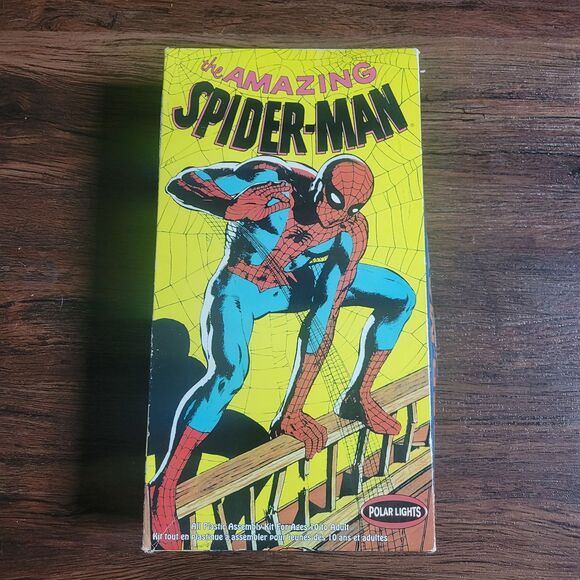 2003 Polar Lights The Amazing Spider-Man Plastic Model Kit #4100 Skill 2 New!! - Picture 1 of 12